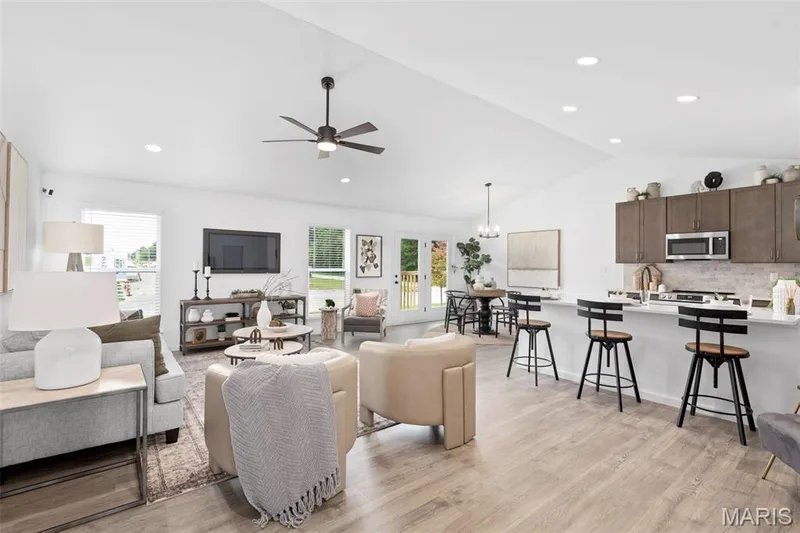 2 Aspen at Wilmer Valley, Wentzville, MO 63385 — listing photo 2 of 26