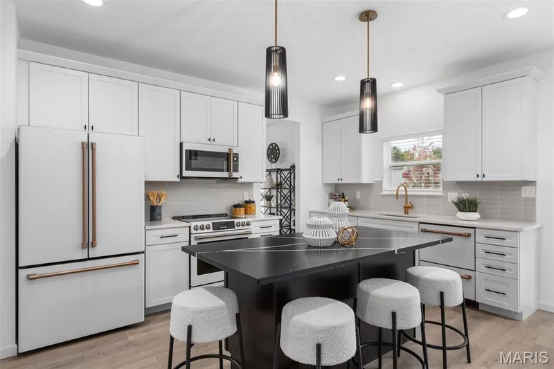 2 Berwick at Wilmer Valley, Wentzville, MO 63385 — listing photo 9 of 27