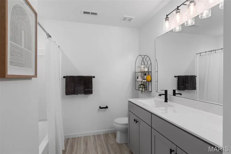2 Berwick at Wilmer Valley, Wentzville, MO 63385 — listing photo 19 of 27