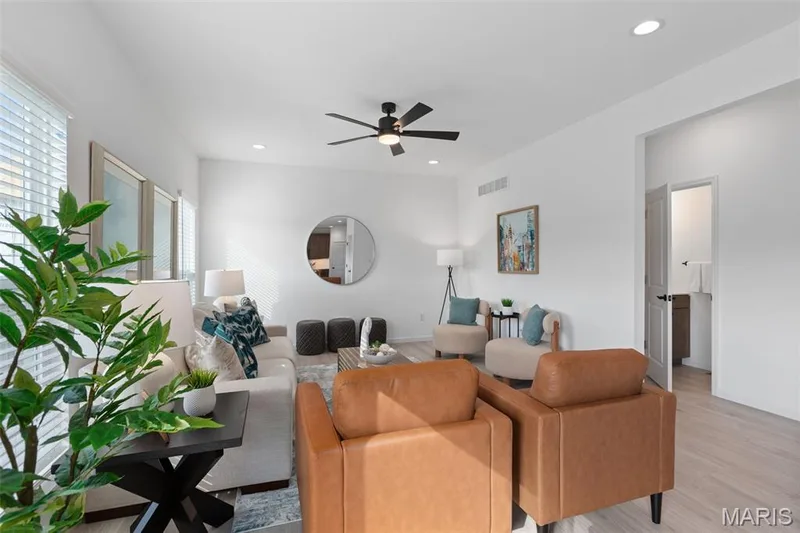 2 Royal II at Wilmer Valley, Wentzville, MO 63385 — listing photo 21 of 33