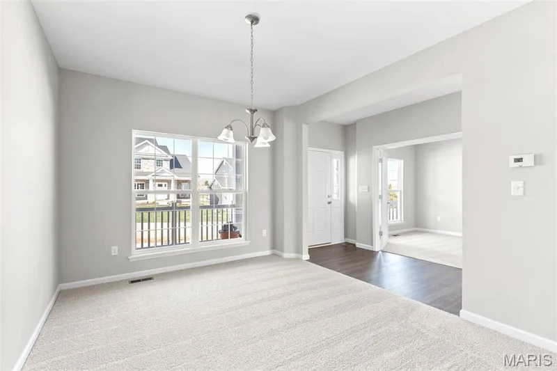 2 Hermitage II at Wilmer Valley, Wentzville, MO 63385 — listing photo 4 of 28