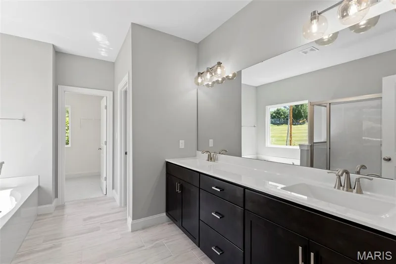 2 Pin Oak at Wilmer Valley, Wentzville, MO 63385 — listing photo 17 of 32