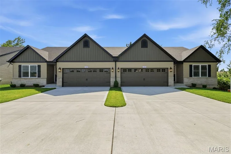 1595 Belleau Creek Road #2 A, O'Fallon, MO 63366 — listing photo 3 of 53