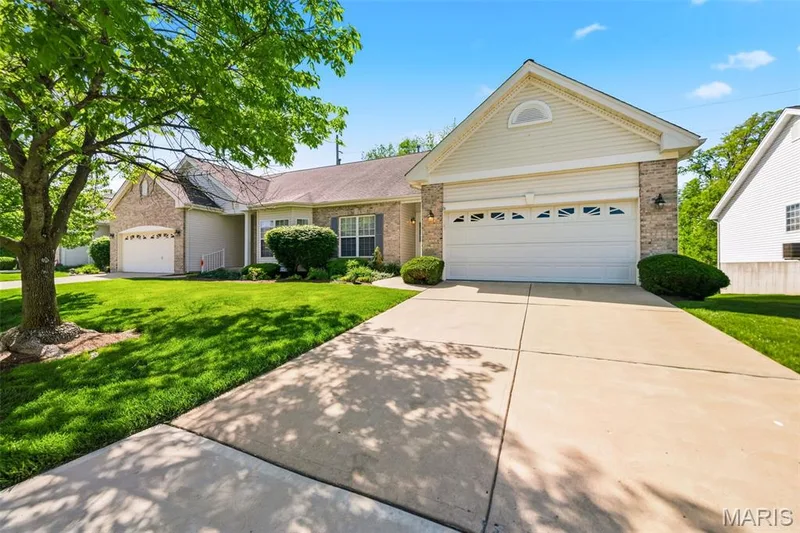 1311 Pine Bluff Drive, St Charles, MO 63304 — listing photo 2 of 42