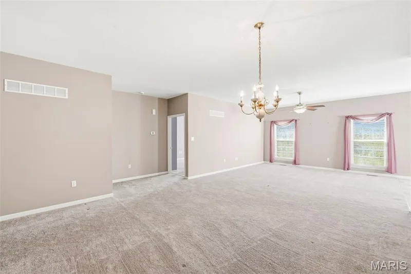 1311 Pine Bluff Drive, St Charles, MO 63304 — listing photo 10 of 42