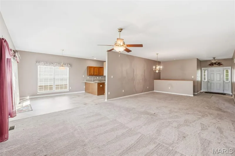 1311 Pine Bluff Drive, St Charles, MO 63304 — listing photo 14 of 42
