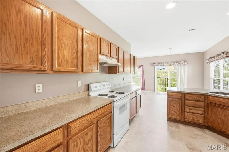 1311 Pine Bluff Drive, St Charles, MO 63304 — listing photo 22 of 42