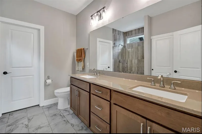 Address withheld by seller, O'Fallon, MO 63366 — listing photo 12 of 22