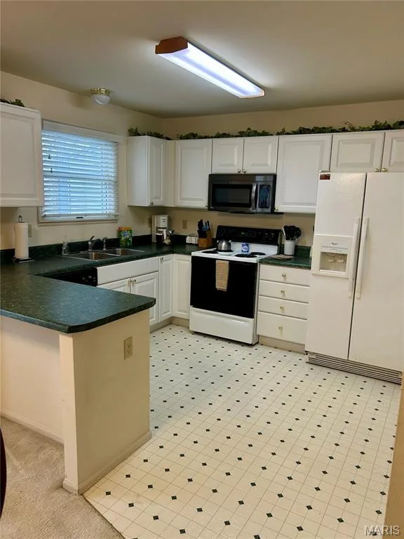 4605 Sherman Park Drive #13E, St Charles, MO 63303 — listing photo 6 of 32