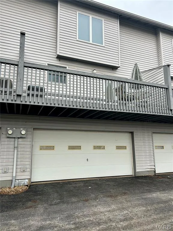 4605 Sherman Park Drive #13E, St Charles, MO 63303 — listing photo 30 of 32