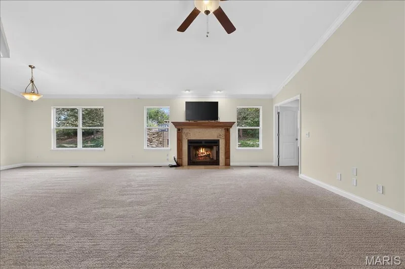 4216 Broken Rock Drive, Wentzville, MO 63385 — listing photo 7 of 59