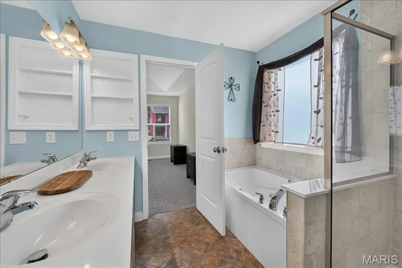 4216 Broken Rock Drive, Wentzville, MO 63385 — listing photo 27 of 59