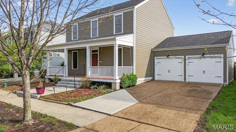 3626 Hempstead Street, St Charles, MO 63301 — listing photo 2 of 77
