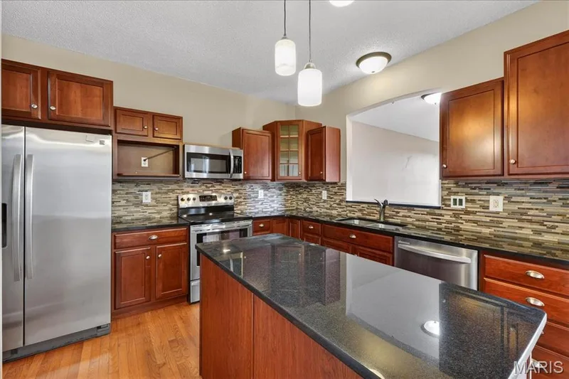 3626 Hempstead Street, St Charles, MO 63301 — listing photo 19 of 77
