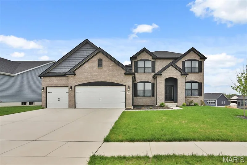 112 Westhaven View Drive, Wentzville, MO 63385 — listing photo 2 of 61