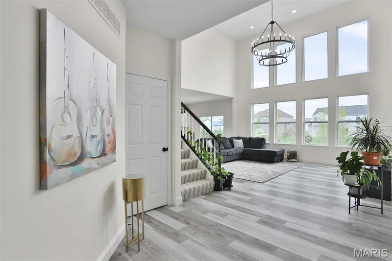 112 Westhaven View Drive, Wentzville, MO 63385 — listing photo 9 of 61