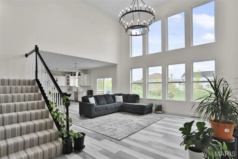 112 Westhaven View Drive, Wentzville, MO 63385 — listing photo 10 of 61