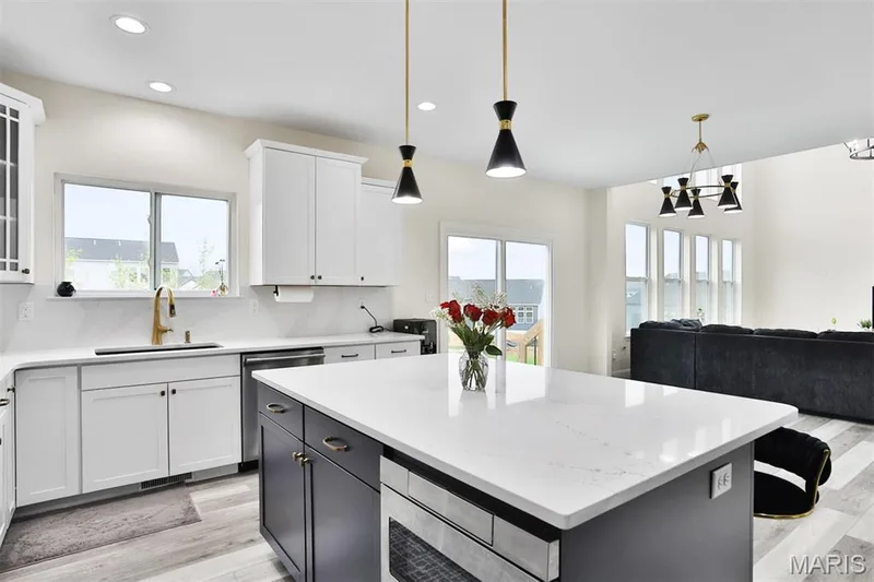 112 Westhaven View Drive, Wentzville, MO 63385 — listing photo 23 of 61
