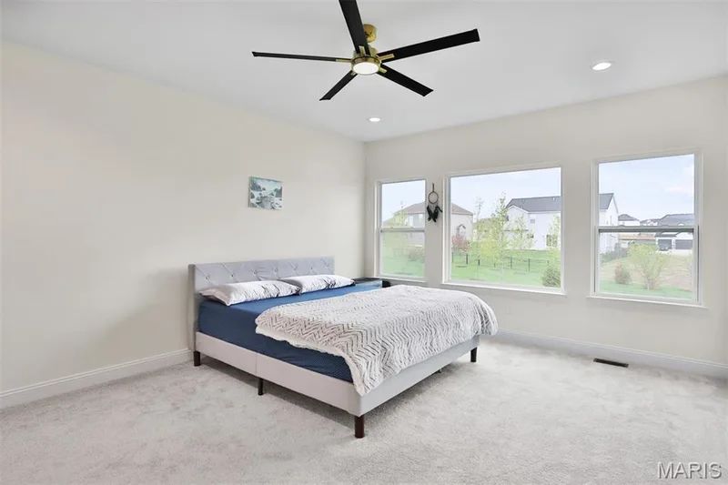 112 Westhaven View Drive, Wentzville, MO 63385 — listing photo 33 of 61