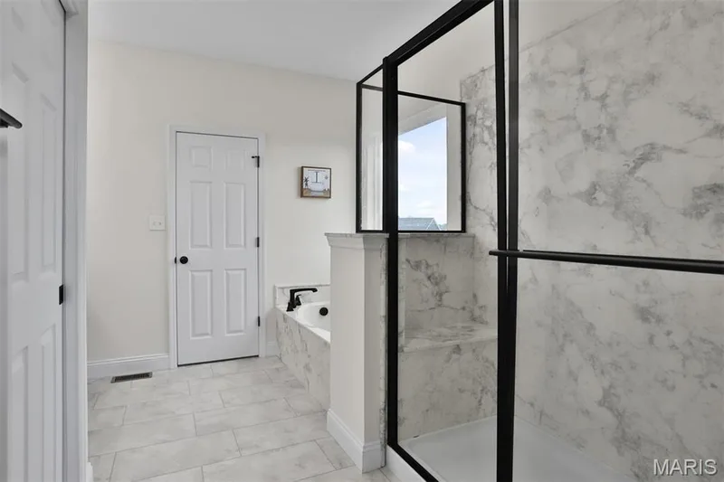 112 Westhaven View Drive, Wentzville, MO 63385 — listing photo 38 of 61