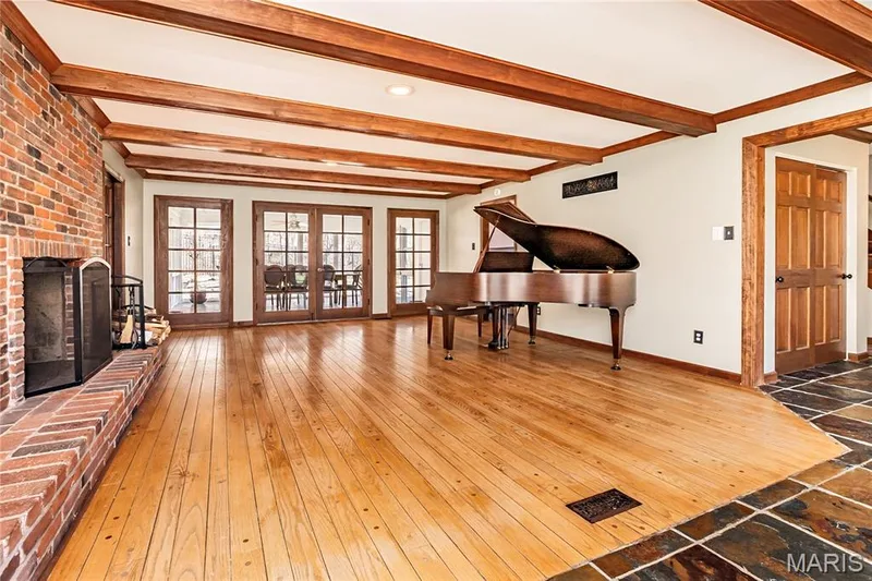This room has great space  and is adjacent to the Sunroom. — 4600 Cliff Forest Drive, Wildwood, MO 63069