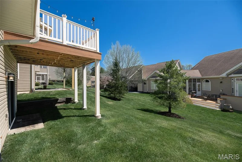 197 Woodland Place Court, St Charles, MO 63303 — listing photo 16 of 67