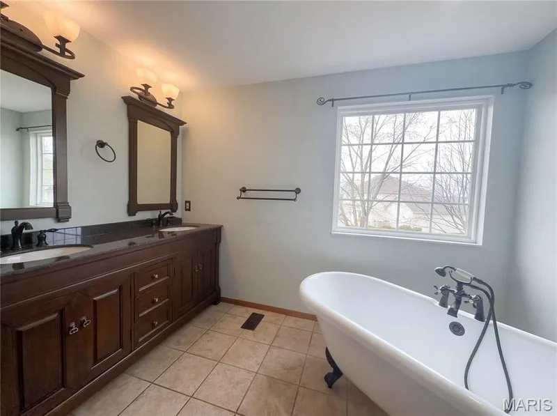 7 Shetland Pony Court, St Peters, MO 63376 — listing photo 6 of 22
