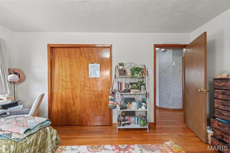 960 Chesterfield Parkway E, Chesterfield, MO 63017 — listing photo 18 of 37