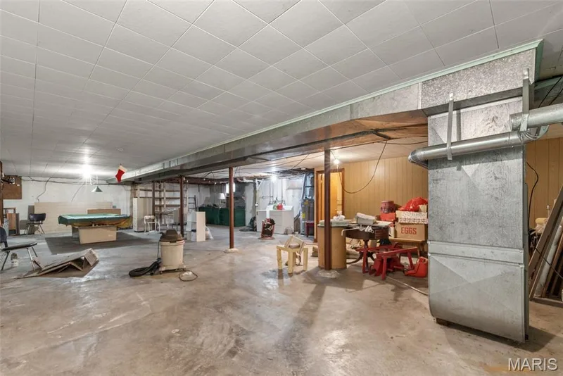 960 Chesterfield Parkway E, Chesterfield, MO 63017 — listing photo 23 of 37