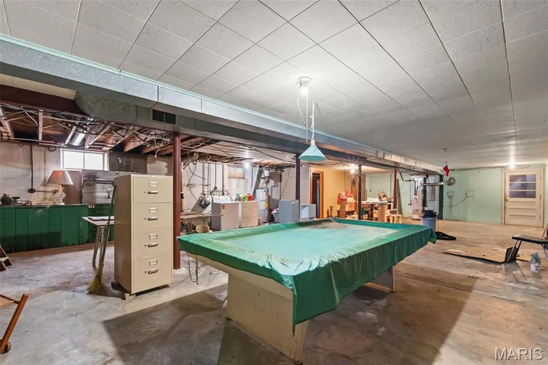 960 Chesterfield Parkway E, Chesterfield, MO 63017 — listing photo 27 of 37