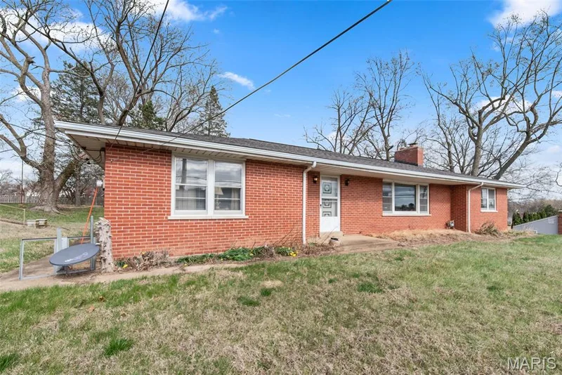 960 Chesterfield Parkway E, Chesterfield, MO 63017 — listing photo 29 of 37