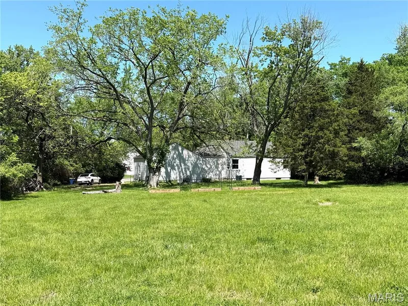 17042 Manchester Road, Wildwood, MO 63040 — listing photo 6 of 25
