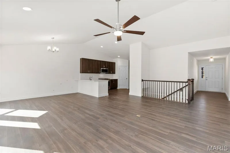 541 Evening Primrose Drive, Wentzville, MO 63385 — listing photo 7 of 25