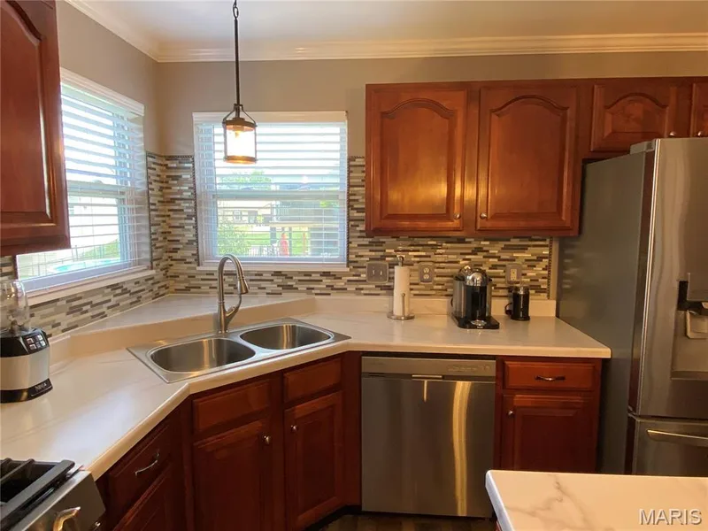 4 Pasture View Court, Wentzville, MO 63385 — listing photo 13 of 39