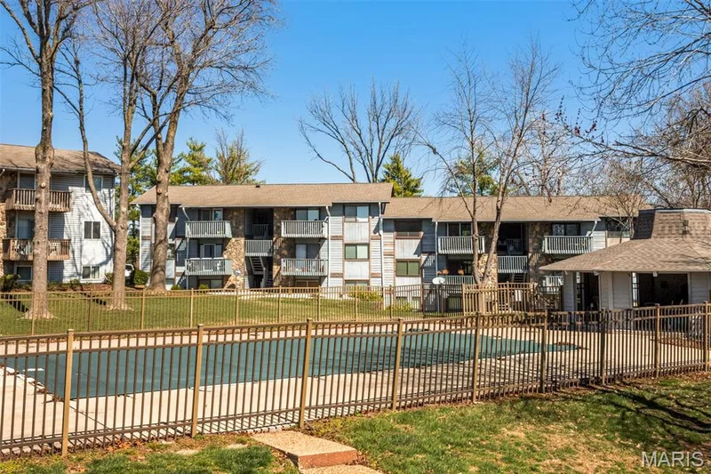 113 Lemans Court #113, Lake St. Louis, MO 63367 — listing photo 27 of 46