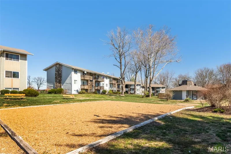 113 Lemans Court #113, Lake St. Louis, MO 63367 — listing photo 29 of 46