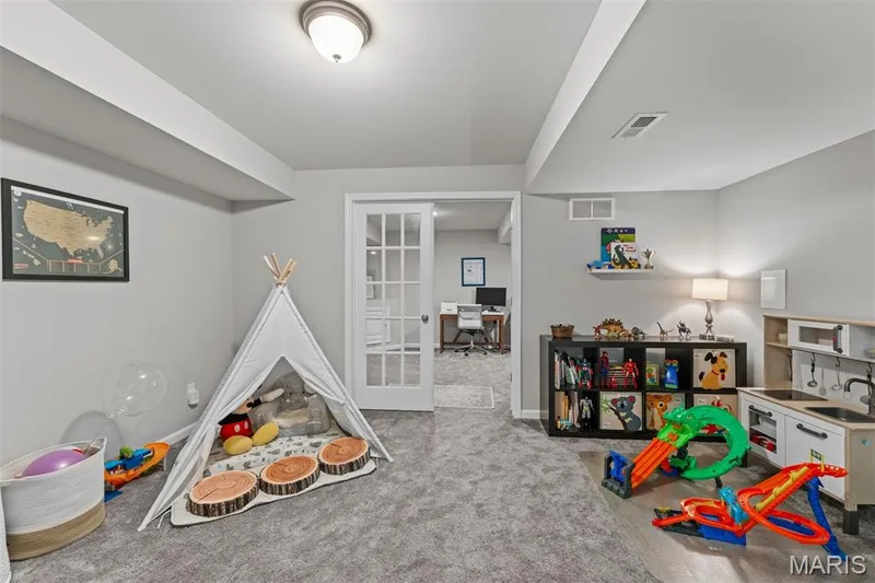 415 Knothole Lane, Wentzville, MO 63385 — listing photo 24 of 35