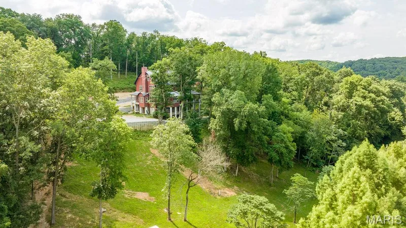 3589 Hawks Point Road, Wildwood, MO 63069 — listing photo 10 of 24