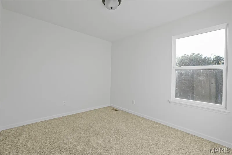 105 Windrow Drive, O'Fallon, MO 63385 — listing photo 20 of 24