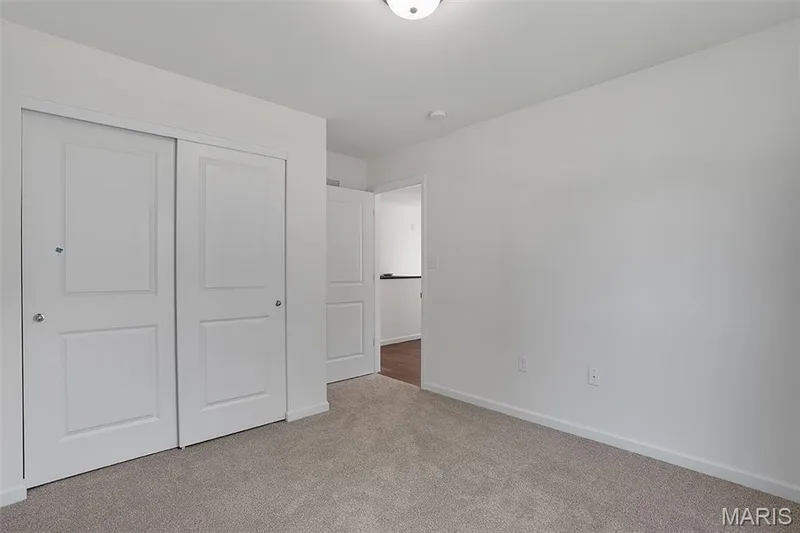 431 Yellow Rose Court, Wentzville, MO 63385 — listing photo 2 of 18