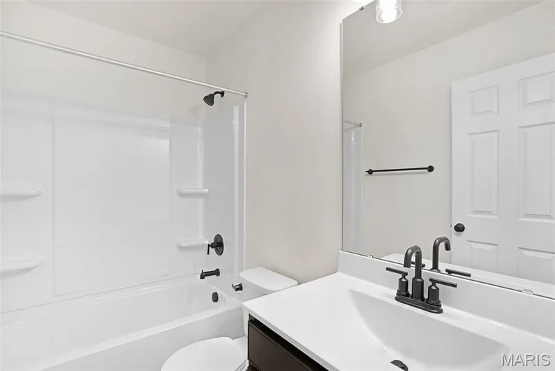 431 Yellow Rose Court, Wentzville, MO 63385 — listing photo 27 of 30