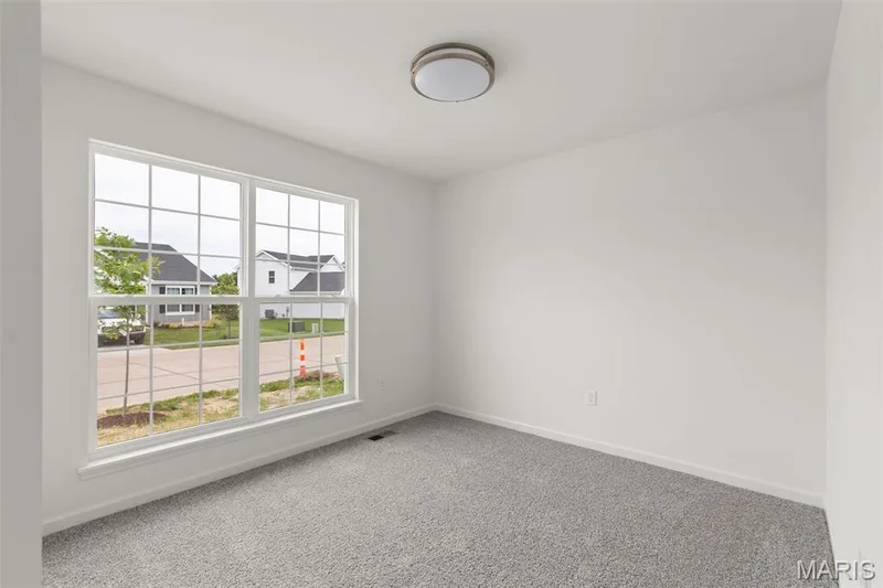 1028 Westhaven Boulevard, Wentzville, MO 63385 — listing photo 2 of 19