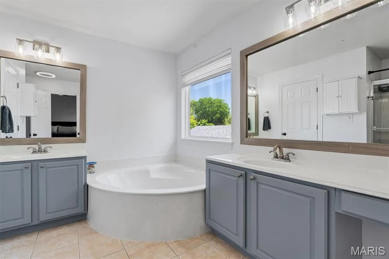 706 Rolling Wind Drive, O'Fallon, MO 63368 — listing photo 22 of 32