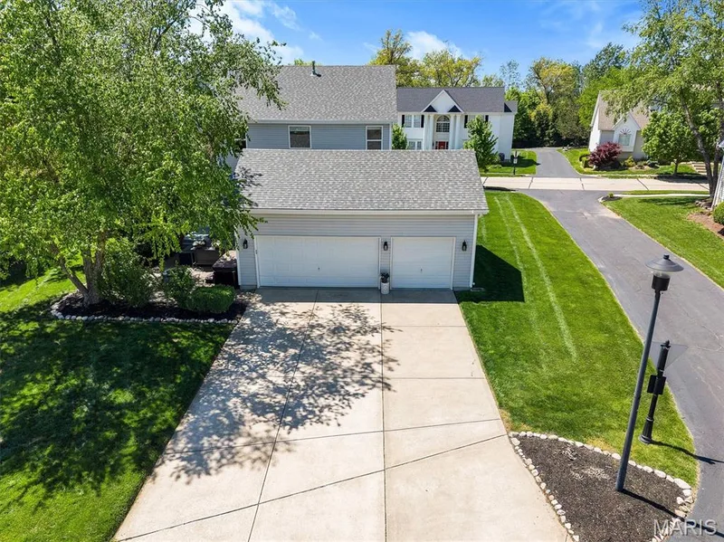 706 Rolling Wind Drive, O'Fallon, MO 63368 — listing photo 20 of 32