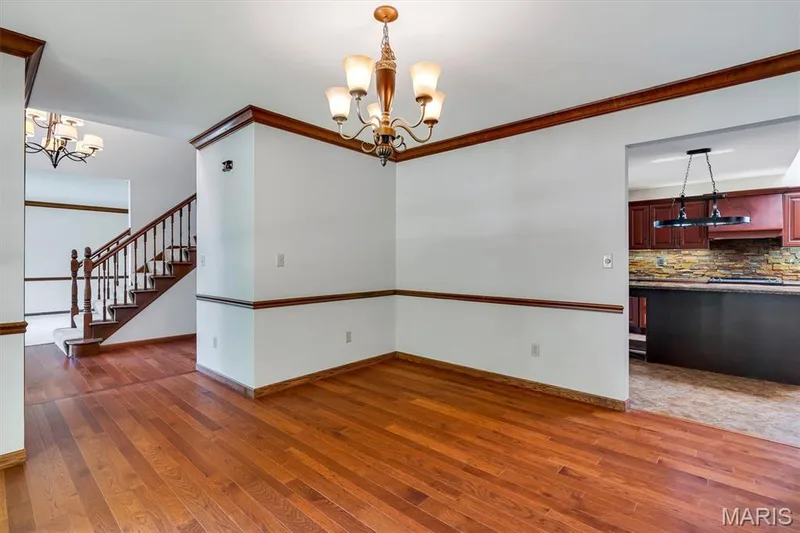 2100 Seven Oaks Drive, St Charles, MO 63303 — listing photo 17 of 38