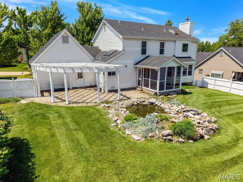 2100 Seven Oaks Drive, St Charles, MO 63303 — listing photo 31 of 38