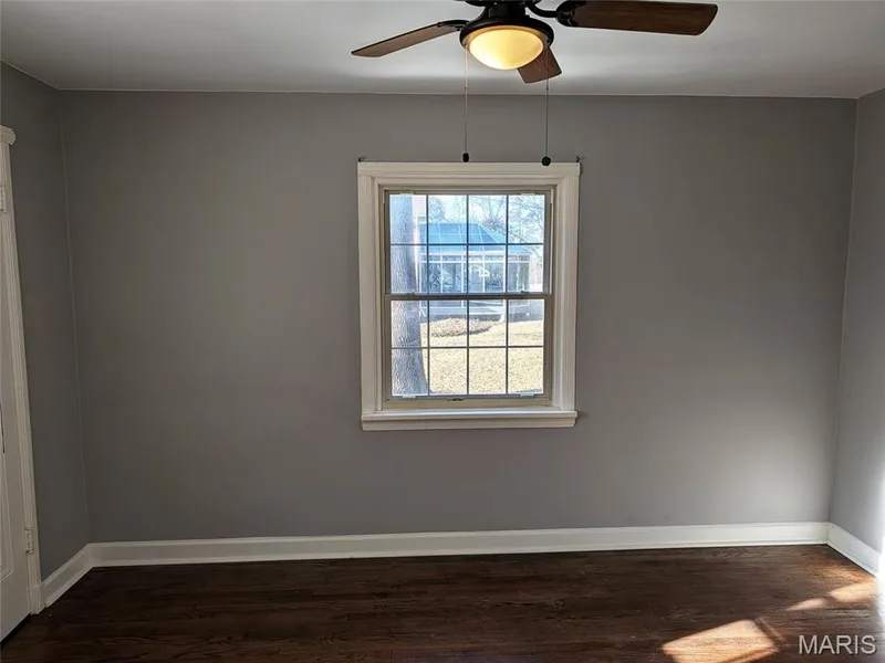 1931 Elm Street, St Charles, MO 63301 — listing photo 8 of 26