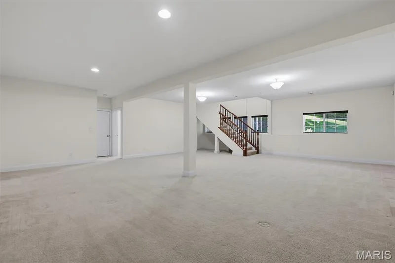 14301 Gatwick Court, Chesterfield, MO 63017 — listing photo 19 of 31