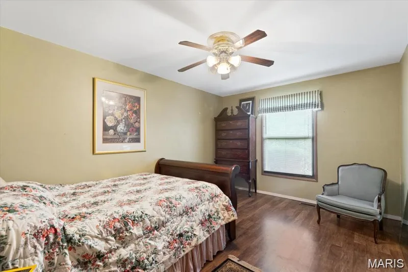 18668 Olive Street Road, Chesterfield, MO 63005 — listing photo 10 of 20