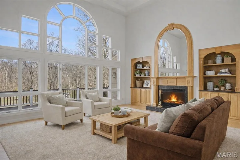 virtual staging — 20 Dumont Court, Foristell, MO 63348
